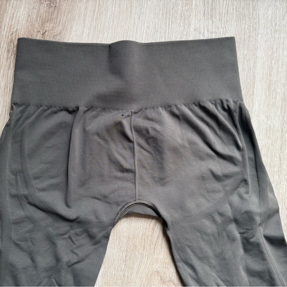 Gymshark Leggins - Set of 6 - Picture 4 of 15